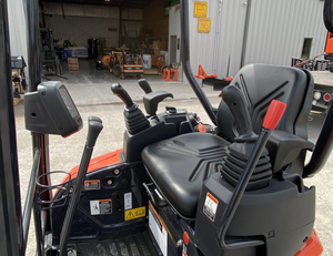 Mini-excavatrice multifonctionnelle KUBOTA U17-5 avec peu d'heures de travail et en excellent état de fonctionnement - Product Image 6