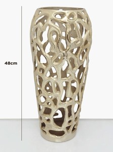 Customizable Modern and Unique Design Meta <b>Decorative</b> Aluminium Floor Flower <b>Vase</b> Indoor or Outdoor Metal <b>Decorative</b> <b>Vase</b> - Product Image 2