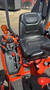 Tractor Kubota BX1880T 2020 con Cortadora de Césped - Product Image 2