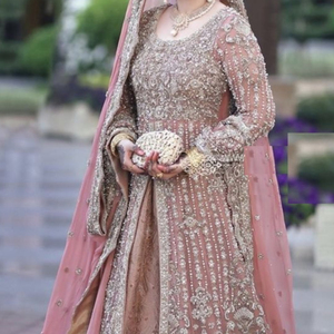 Chaqueta India/paquistaní de diseñador de NEW--BEAUTIFUL, DABKA embellecedora de vestido LEHENGA, cuentas de cristal de piedra para trabajar para boda, 2022 - Product Image 1