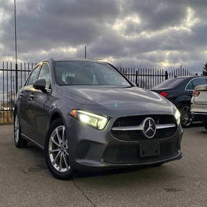 รถยนต์เมอร์เซเดส-เบนซ์ เอ-คลาส เอ 220 4MATIC ปี 2022 สภาพดีเยี่ยม - Product Image 1