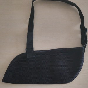 Brazo médico Hombro Sling Codo Soporte Inmovilizador Brace Brazos fracturados rotos Sling Brace para lesiones en el brazo Esguince - Product Image 4
