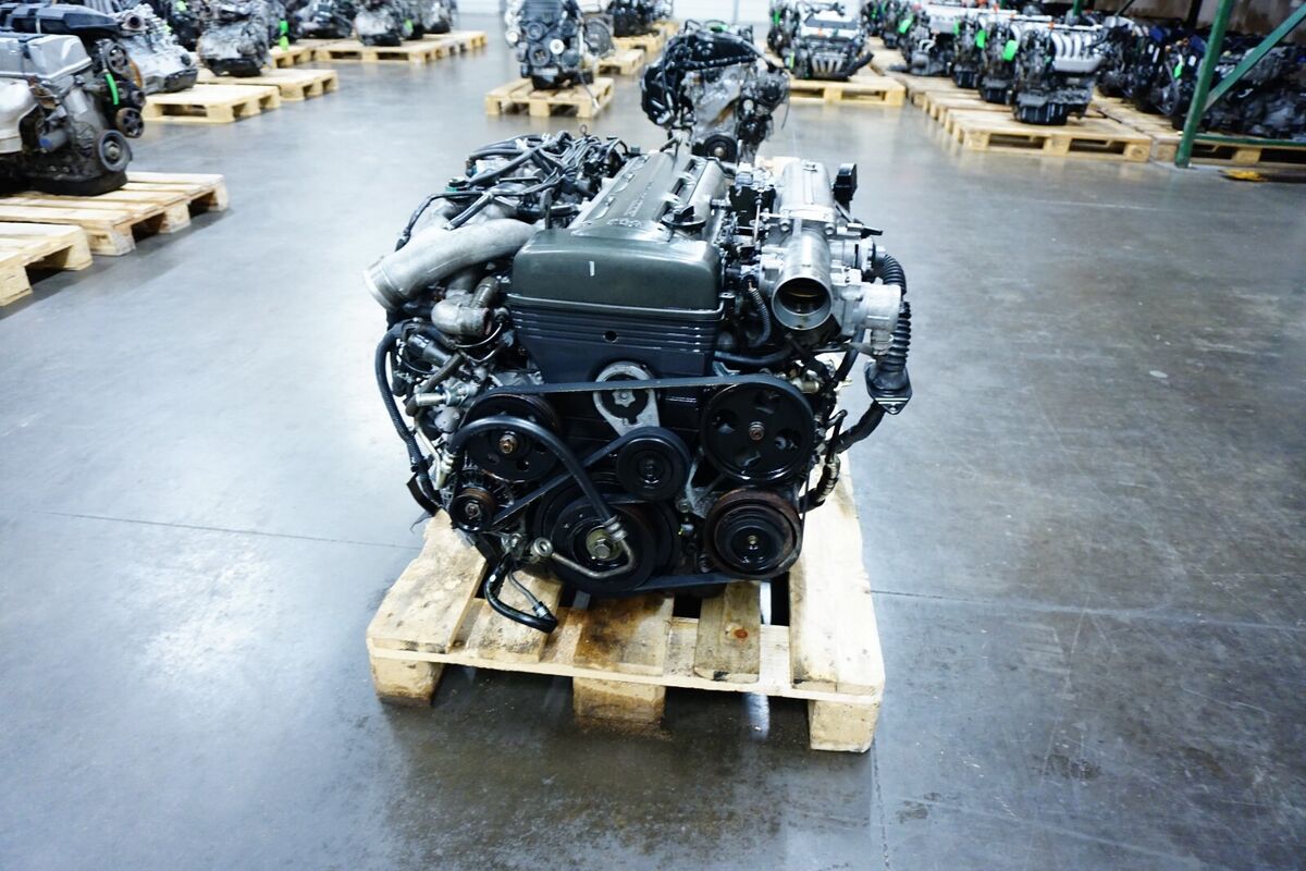 2JZGTE Non-VVTI Twin Turbo 3.0L Engine with V160 Getrag 6-Speed
