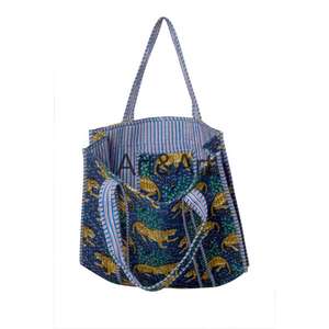 Sac fourre-tout matelassé fait main indien personnalisé de haute qualité en coton vintage imprimé d'animaux bohème pour femmes, sac à bandoulière pour le shopping - Product Image 4