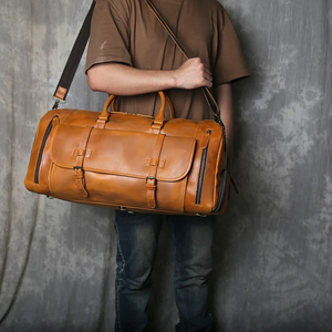 Sac de voyage en cuir marron avec fermeture à glissière pour les voyages - Product Image 3