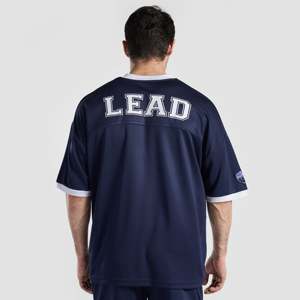 Ensemble de maillot de football pour jeunes, bleu marine, respirant, en polyester, haut et pantalon avec sublimation et numéro imprimé, taille XL, équipement sportif de haute qualité - Product Image 3