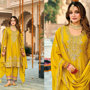 Costume Georgette Sharara de qualité lourde pour femmes magnifiquement brodé pour les fêtes vêtements pakistanais indiens pour le festival de l'Aïd - Product Image 1