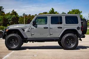 Jeep Wrangler Rubicon 392 AEV JL370 2023, Motor V8, Numerosas Modificaciones Todoterreno, Asientos de Cuero, SUV Euro VI, Equipamiento de Alta Gama - Product Image 2