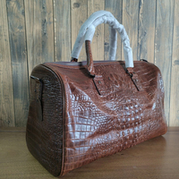 Sacs Roziv Sports fabriqués au Pakistan en cuir véritable motif crocodile, sacs unisexes tendance avec fermeture éclair, sangle réglable, idéal pour les voyages
