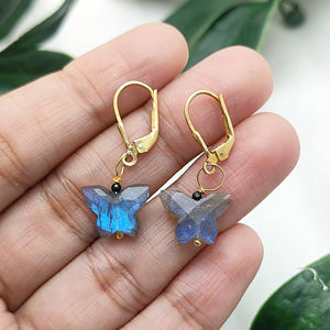 ต่างหูสำหรับแกะสลักลวดพลอยลาบราดอไรต์เงินสเตอร์ลิงขนาด10X14มม. ต่างหูอินเดียแกะสลักผีเสื้อ - Product Image 1