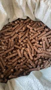 Pellets de Madera 100% Puros en Forma de Barra en Oferta - Product Image 3