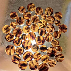 Botones de Cuerno de Búfalo Puro de Alta Calidad TIMELESS CRAFT - Color Natural, Ecológicos, Hechos a Mano, Tamaños Personalizados (16mm-29mm) - Product Image 1