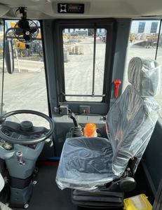 Cargadora de Ruedas 16700kg, Garantía de 2 Años en Motor, Acero Inoxidable, Alto Nivel de Seguridad - Product Image 6