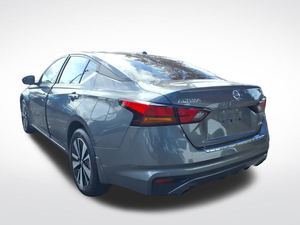 ALTIMA 2.5 SV 2021 d'occasion en excellent état, transmission intégrale, variateur continu - Product Image 6