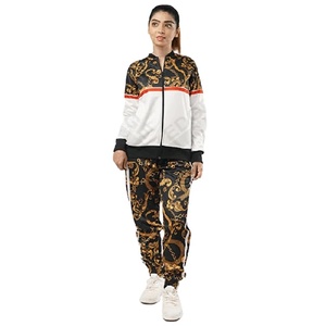Venta al por mayor Trajes de sudor Ropa deportiva para mujer Trajes deportivos para correr Ropa deportiva Gimnasio Chándal Mujeres Crop Top Chándal Conjunto - Product Image 1
