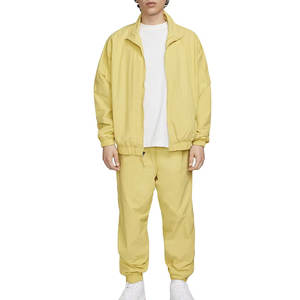 ชุดวอร์มผ้าไนลอนสำหรับผู้ชายชุดวิ่งน้ำหนักเบามีซิปใส่สบาย - Product Image 1