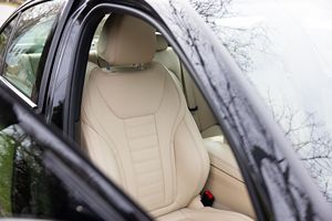 BMW Serie 7 XDrive 2021 USADO EN BUEN ESTADO, Volante a la Izquierda - Product Image 2