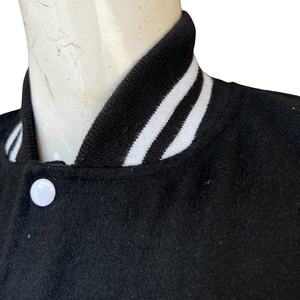 Chaqueta Universitaria MOVA TEXTILES al por Mayor, Negra y Blanca, de Lana, con Mangas de Cuero, Estilo Formal de Camuflaje para Hombre y Mujer - Product Image 4