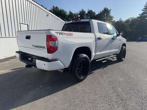 Toyota Tundra SR5 2020 - Product Image 2