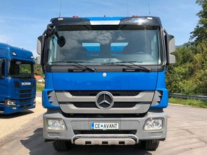 Camion tracteur Mercedes-Benz Actros 2644 4x4 Diesel Automatique Euro 6 d'occasion, conduite à gauche, transport logistique - Product Image 1