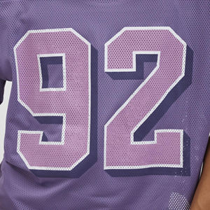 Camiseta de Fútbol Americano Retro de Malla con Diseño Personalizado, Manga Corta, Estampada, Transpirable, de Alta Calidad, OEM, Ropa Urbana para Hombre - Product Image 6