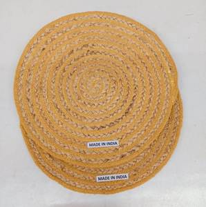 เสื่อปูโต๊ะแบบถักทำด้วยมือเป็นมิตรกับสิ่งแวดล้อมเสื่อปูโต๊ะแบบใช้แล้วทิ้งที่สามารถนำกลับมาใช้ใหม่ได้สำหรับรับประทานอาหารงานแต่งงานและตกแต่งบ้าน-ขายส่ง - Product Image 4