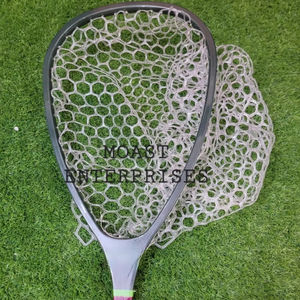 Épuisette de pêche à la mouche d'extérieur avec cadre en bois et filet en caoutchouc, outil de capture de truites à lancer à la main - Product Image 1