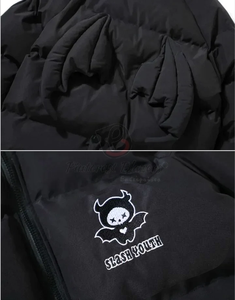 2024 เทคโนโลยีสวมใส่คุณภาพสูงเทคโนโลยีสวมใส่แจ็คเก็ตปีศาจกันน้ํา Street สวมแจ็คเก็ตพิมพ์แบบกําหนดเองสําหรับผู้หญิงโลโก้ที่กําหนดเอง - Product Image 2