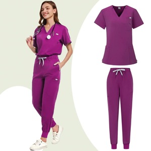 Conjunto de Top y pantalón de enfermera de manga corta con cuello en V multicolor para mujer, ropa de trabajo médica con accesorios para mascotas para uso hospitalario - Product Image 1