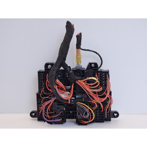 Porte-fusibles et unité de commande électronique (ECU) pour Mercedes Classe A (W177) A1779061002 282914 essence 1332 (18>) - Product Image 2
