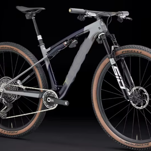 NOUVEAU MODÈLE ORIGINAL Supercaliber SLR 9.9 Flight Attendant Gen 2 - Product Image 3