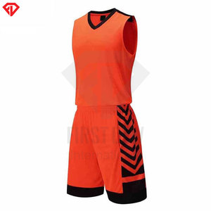 Uniformes de Baloncesto Transpirables Personalizados de Venta Caliente, 100% Poliéster, Secado Rápido, Alta Calidad, Colores y Tallas Personalizables - Product Image 3