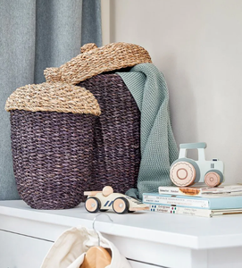 ตะกร้าใส่ของจากหญ้าทะเลสีน้ำตาลต้นโอ๊กสำหรับตกแต่งห้องเด็กและตะกร้าซักผ้าเวียดนาม - Product Image 2