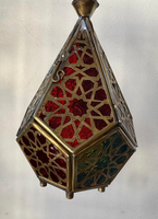 Lanterne en métal marocaine hexagonale de vente chaude pour la décoration extérieure de la maison Design classique avec bougeoirs et bocaux en céramique