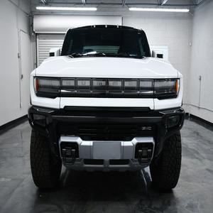 Paquete de Tecnología para Camioneta G-M-C Hummer EV 2023, el Más Vendido, E 4WD, Módulo de Carga de Alto Voltaje de 11.5 KW, Cable de Carga de Doble Nivel - Product Image 2