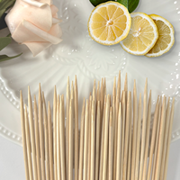Brochettes de bambou rondes de qualité alimentaire de qualité supérieure série 200mm bâtons de bambou jetables en gros pour barbecue