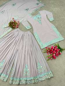 Présentation de vêtements ethniques Nouveau Designer Party Wear Top-Palazzo et Dupatta avec séquence de broderie lourde au prix de gros - Product Image 3