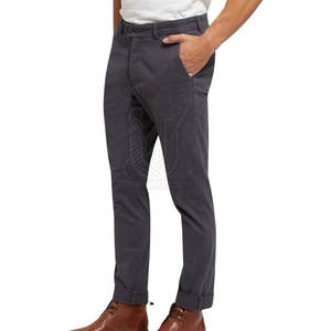 Pantalones Chino para Hombre de Estilo Único - Hechos a Medida con su Propio Logotipo, Corte Recto, Diseño Casual Ligero - Product Image 3