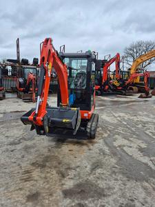 Miniexcavadora Kubota U10-5 de 1.7 Toneladas, Excavadora Compacta con Enganche Rápido para Construcción Agrícola - Product Image 3