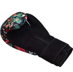 ถุงมือออกกำลังกายสำหรับเล่นกีฬายิมขนาด6ออนซ์และ16ออนซ์ทนทานออกแบบโลโก้ได้ตามต้องการ - Product Image 2