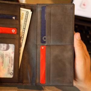 Portefeuille en cuir véritable unisexe élégant et durable, long support pour téléphone, couverture de logo d'entreprise avec blocage RFID pour un usage quotidien, voyage - Product Image 1