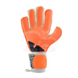 Gants de gardien de but professionnels avec paume en latex Super Grip et gants de gardien de but légers et confortables avec une forte adhérence - Product Image 6