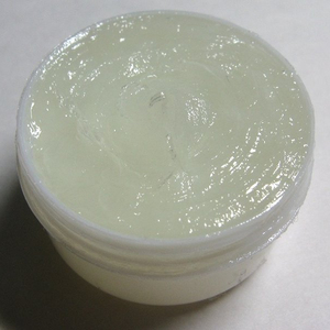 Gelée de pétrole raffinée de qualité cosmétique, crème solide, blanche comme neige - Product Image 3