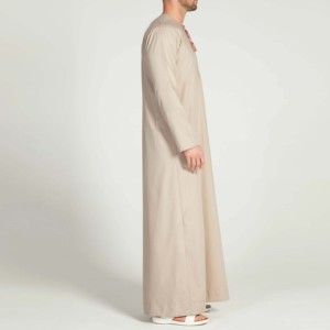 Nueva Llegada, Ropa Islámica Tradicional Personalizada, Bordado Simulado, 100% Algodón, Talla Grande, Thawb, Caftán, Jubba, Jellabiya para Hombre - Product Image 5