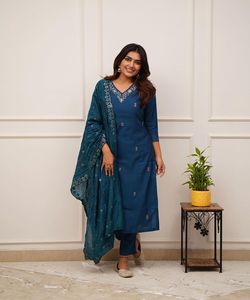Verified Supplier Boutique Dress Design Pakistan Embroidery Adds Charm | Alibaba.com Verified Supplier Boutique Dress Design Pakistan Embroidery Adds Charm | Alibaba.com