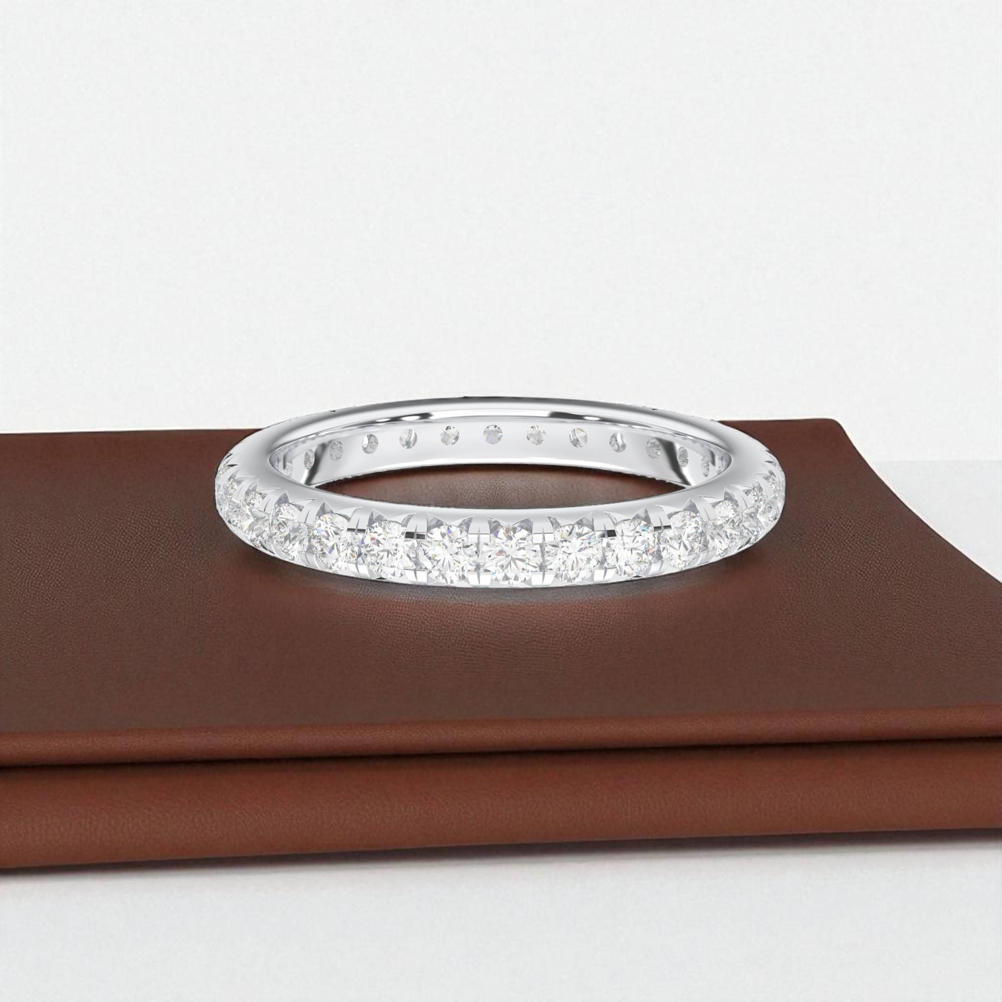 แพลทินัม