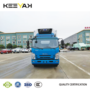 Camión Isuzu de 6 Ruedas <span class=keywords><strong>para</strong></span> Transporte de Pollitos <span class=keywords><strong>con</strong></span> <span class=keywords><strong>Jaula</strong></span> Reforzada, LHD/RHD, 130HP, Control Automático de Flujo de Aire - Product Image 3