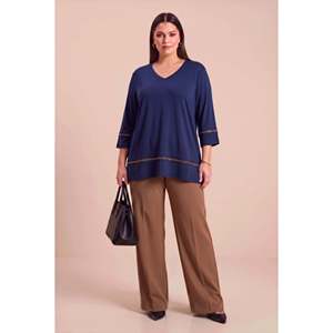 Blouse en viscose peignée à col et jupe, détails de poche, grande taille, bleu marine - Product Image 3