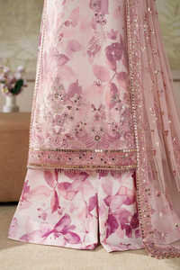 Robe maxi élégante Anarkali en mousseline de soie brodée avec des embellissements délicats, tenue de fête pour femmes, Lehenga Choli - Product Image 4