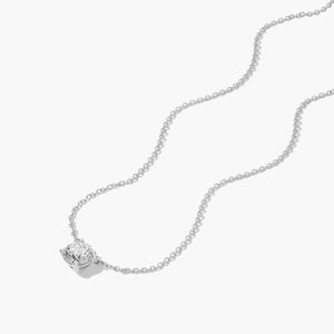 Pendentif solitaire en diamant à quatre griffes Colliers élégants en diamant - Product Image 2